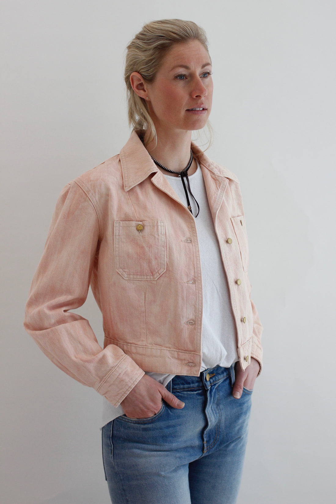 B sides cropped jacket