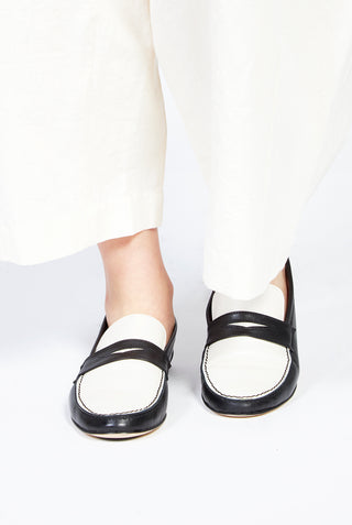 JAMIE HALLER Two Tone Loafer