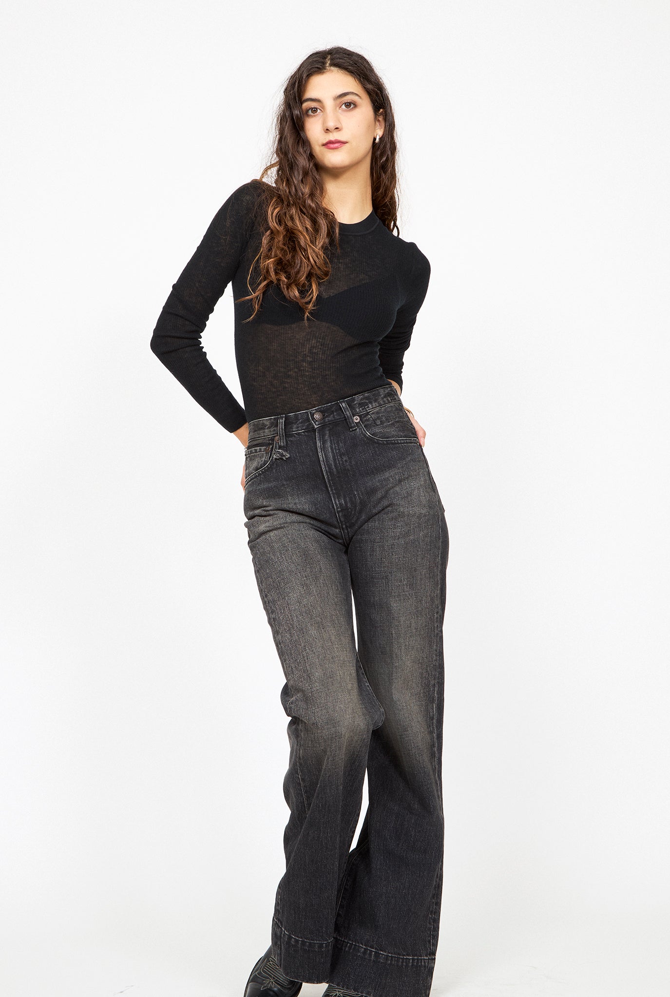 R13 Charlotte Jean