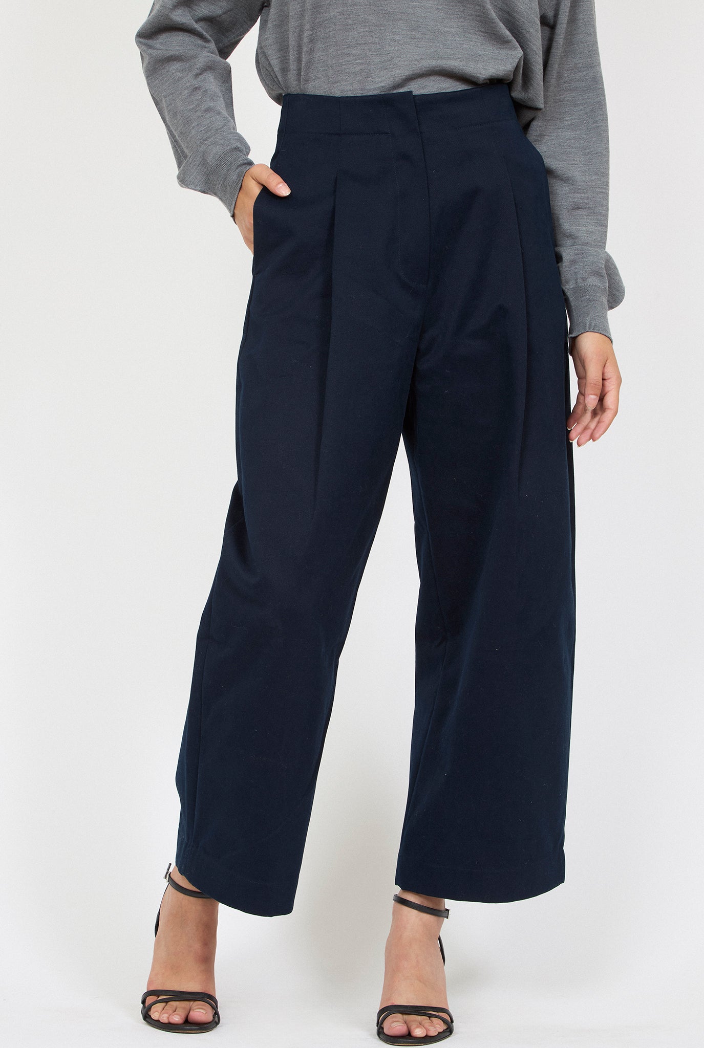 STUDIO NICHOLSON Dordoni Pants