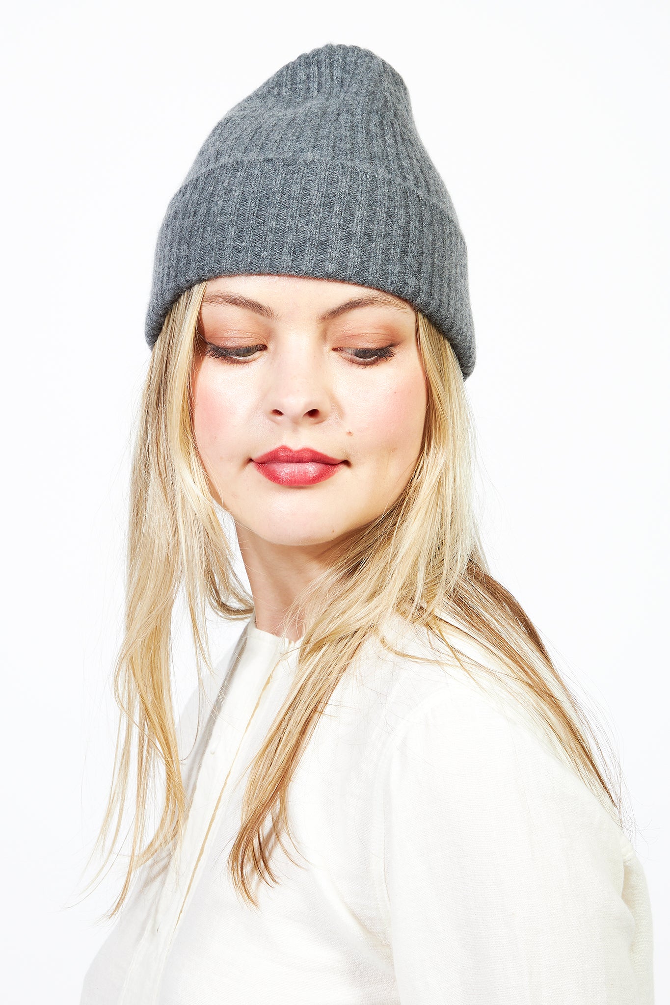 EXTREME CASHMERE Ami Hat